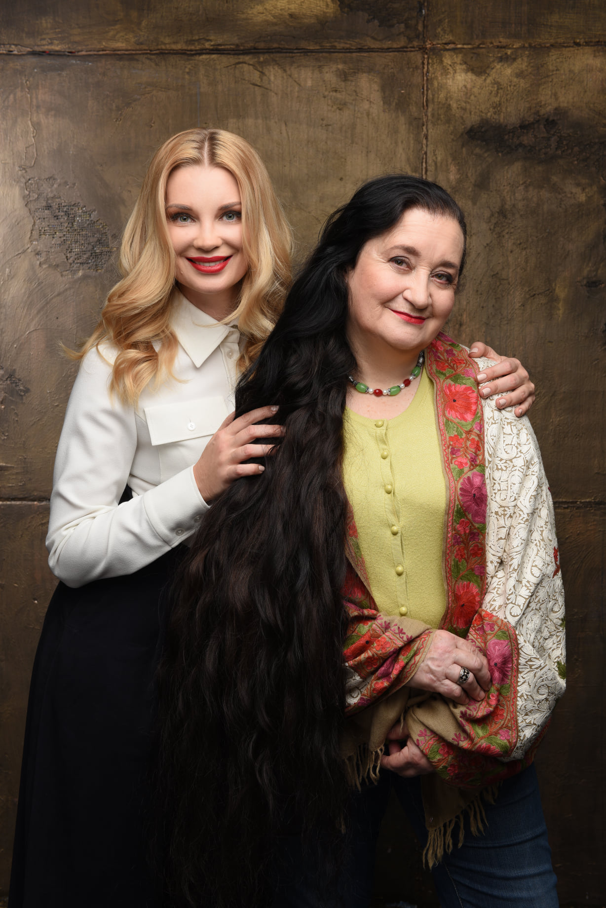 Лидия Таран раскрыла имя дизайнера своих невероятных костюмов: она создает образы Мей Маск и княгине Монако